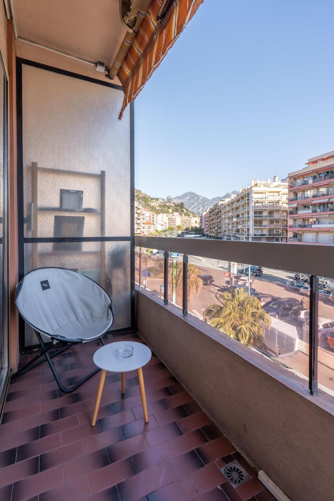 Fabuleux Appartement 2 Personnes Au Coeur De Menton, Climatise Et Proche Gares Routiere Et Sncf المظهر الخارجي الصورة
