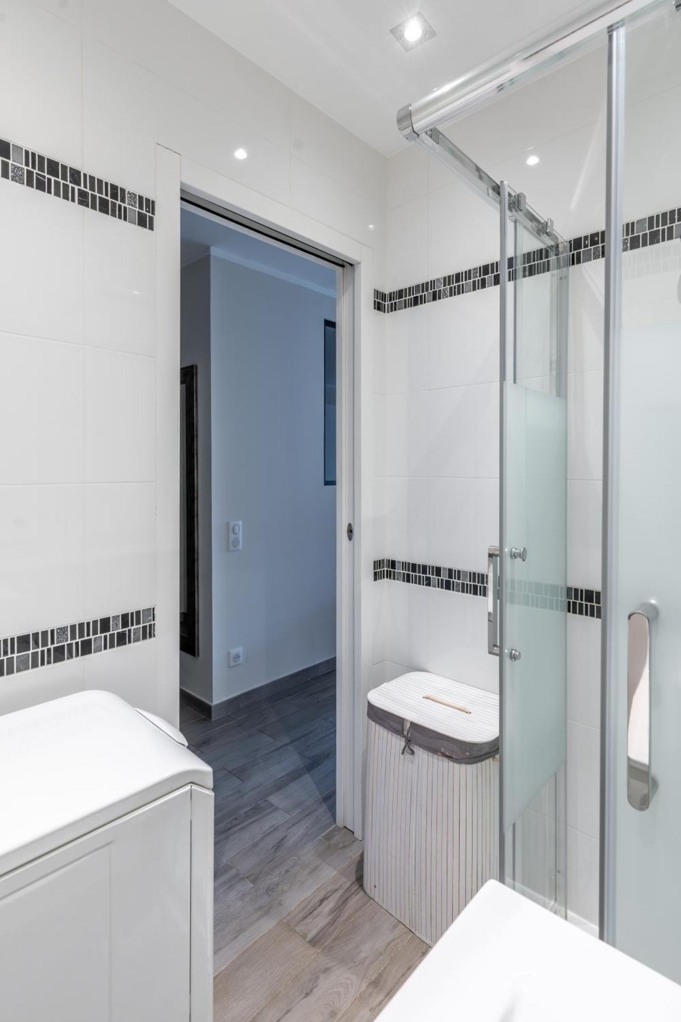 Fabuleux Appartement 2 Personnes Au Coeur De Menton, Climatise Et Proche Gares Routiere Et Sncf المظهر الخارجي الصورة